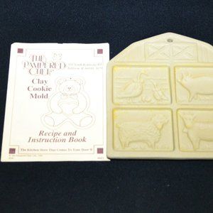 The Pampered Chef Clay Cookie Mold Farm Yard Friends Kitchen Baking